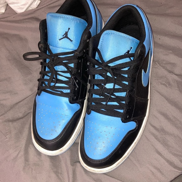 Jordan Men's Shoes - Black and Blue